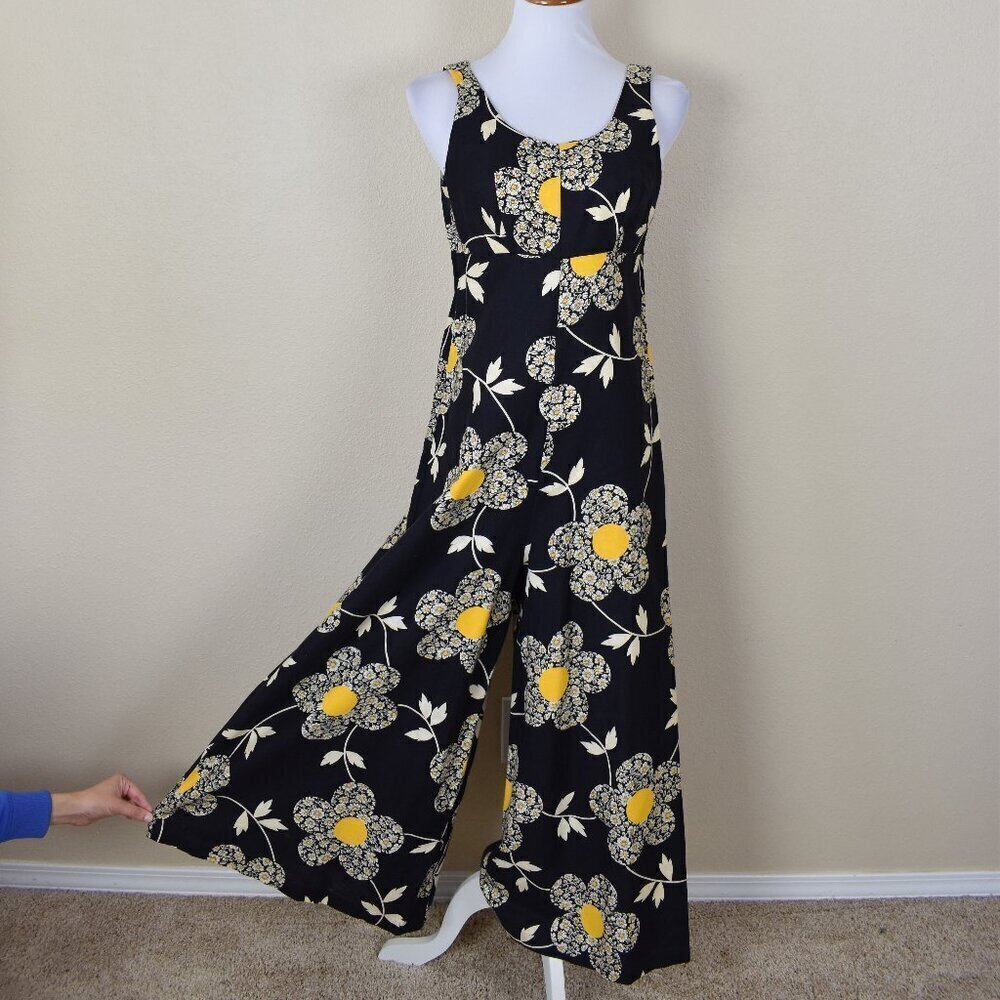 Vintage 60s Mod Floral Jumpsuit - 6/8 - Picture 5 of 10